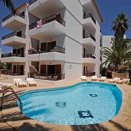 Hotel Cabot Cala Ferrera 3*