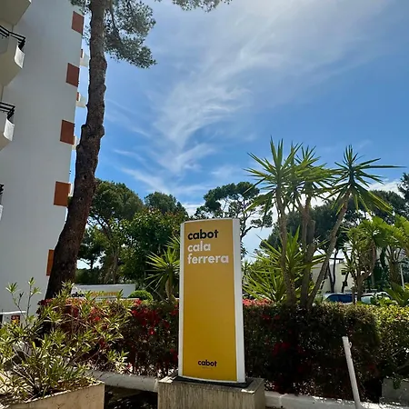 Cabot Cala Ferrera Hotel