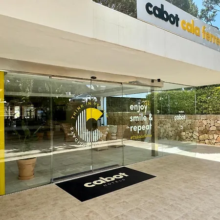 Hotel Cabot Cala Ferrera 3*