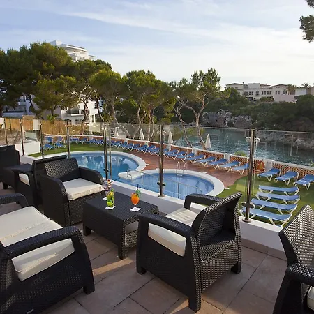 Hotel Cabot Cala Ferrera