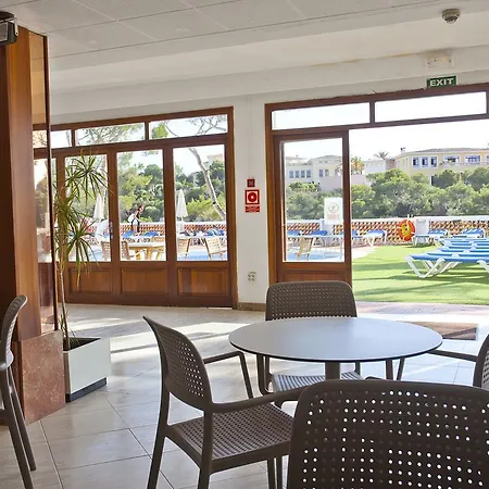 Cabot Cala Ferrera Hotel 3*